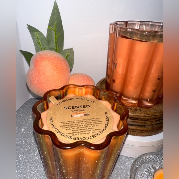 FUZZY PATCHOULI, @SCENT_UNLEASHED LUXURY HAND POURED SCENTED CANDLES - Picture 3 of 4